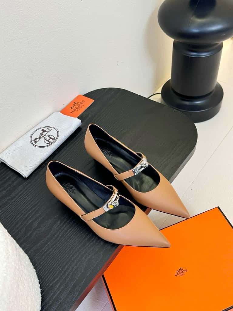 Hermes Oran sandal-60